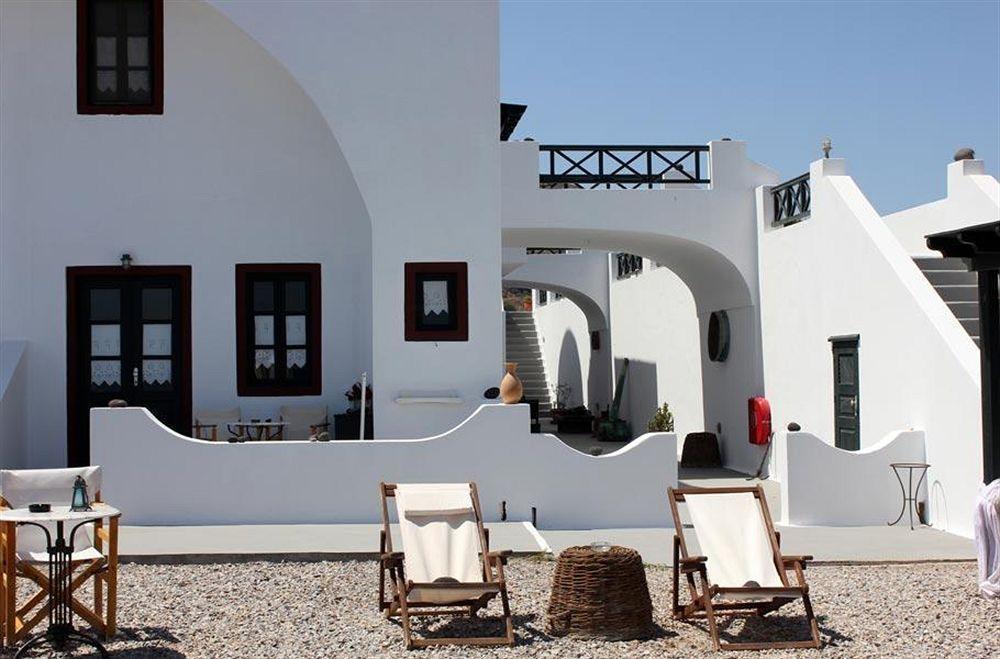 Vrachia & Appartement Oia (Santorini)